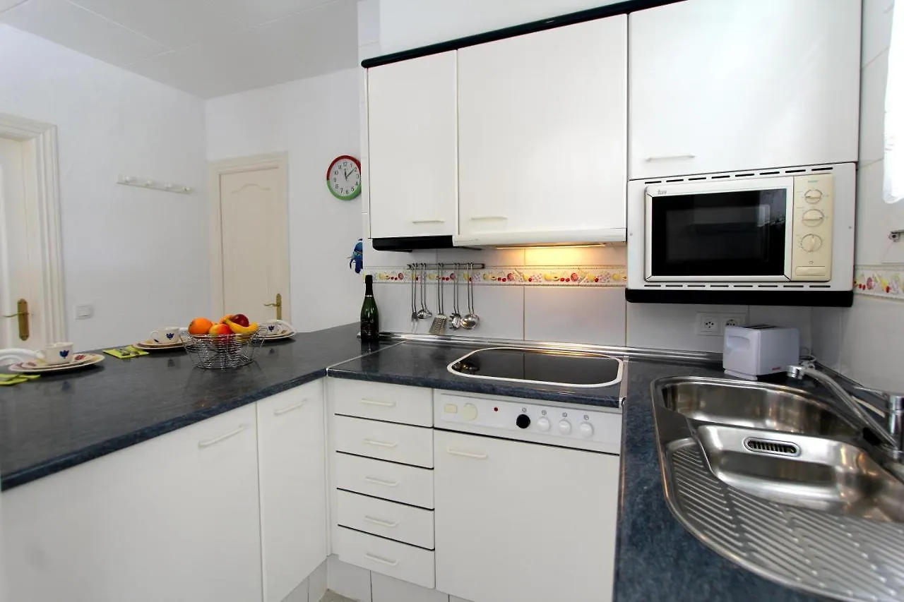 Leon Inmo Apartment Denise - 10414 Empuriabrava